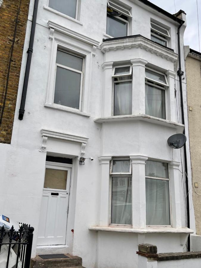 Elmdene Road Apartamento Londres Exterior foto